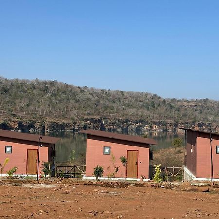 Hotel Gandhisagar Forest Retreat Gurla Exterior foto