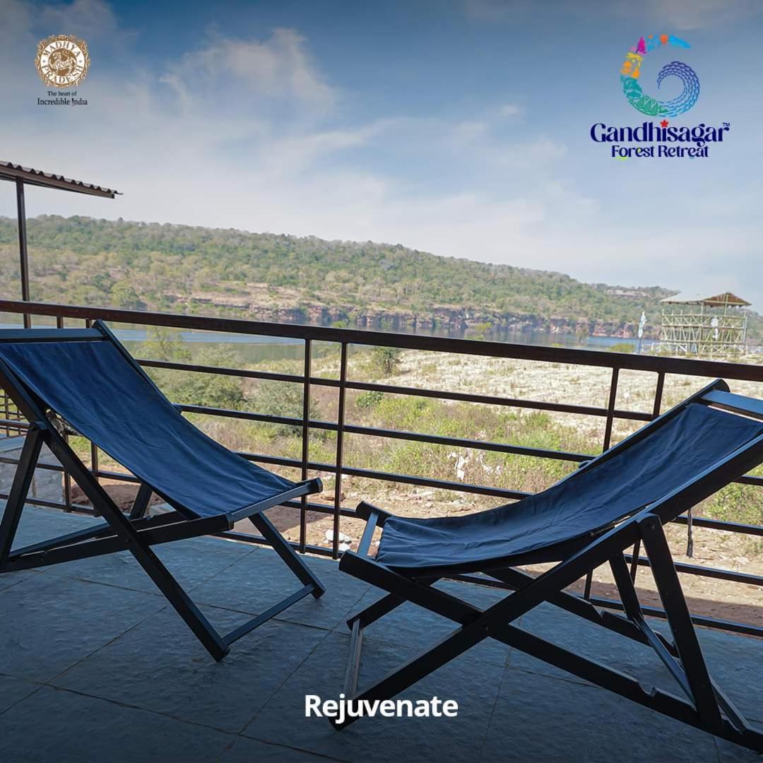 Hotel Gandhisagar Forest Retreat Gurla Exterior foto