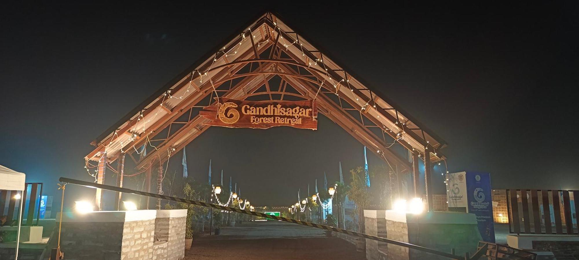 Hotel Gandhisagar Forest Retreat Gurla Exterior foto
