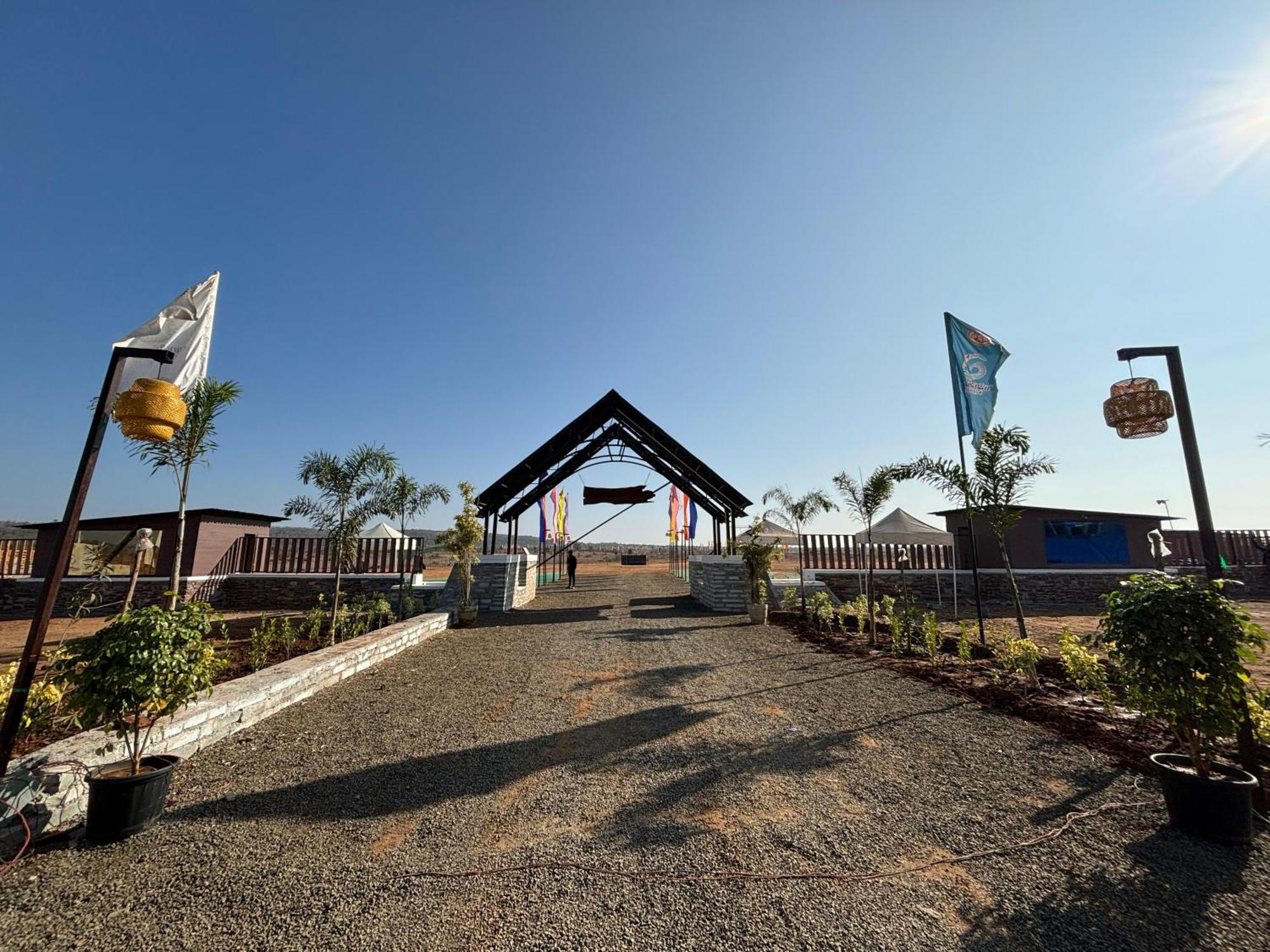 Hotel Gandhisagar Forest Retreat Gurla Exterior foto