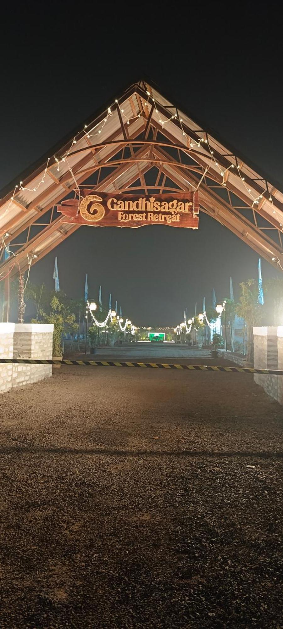 Hotel Gandhisagar Forest Retreat Gurla Exterior foto