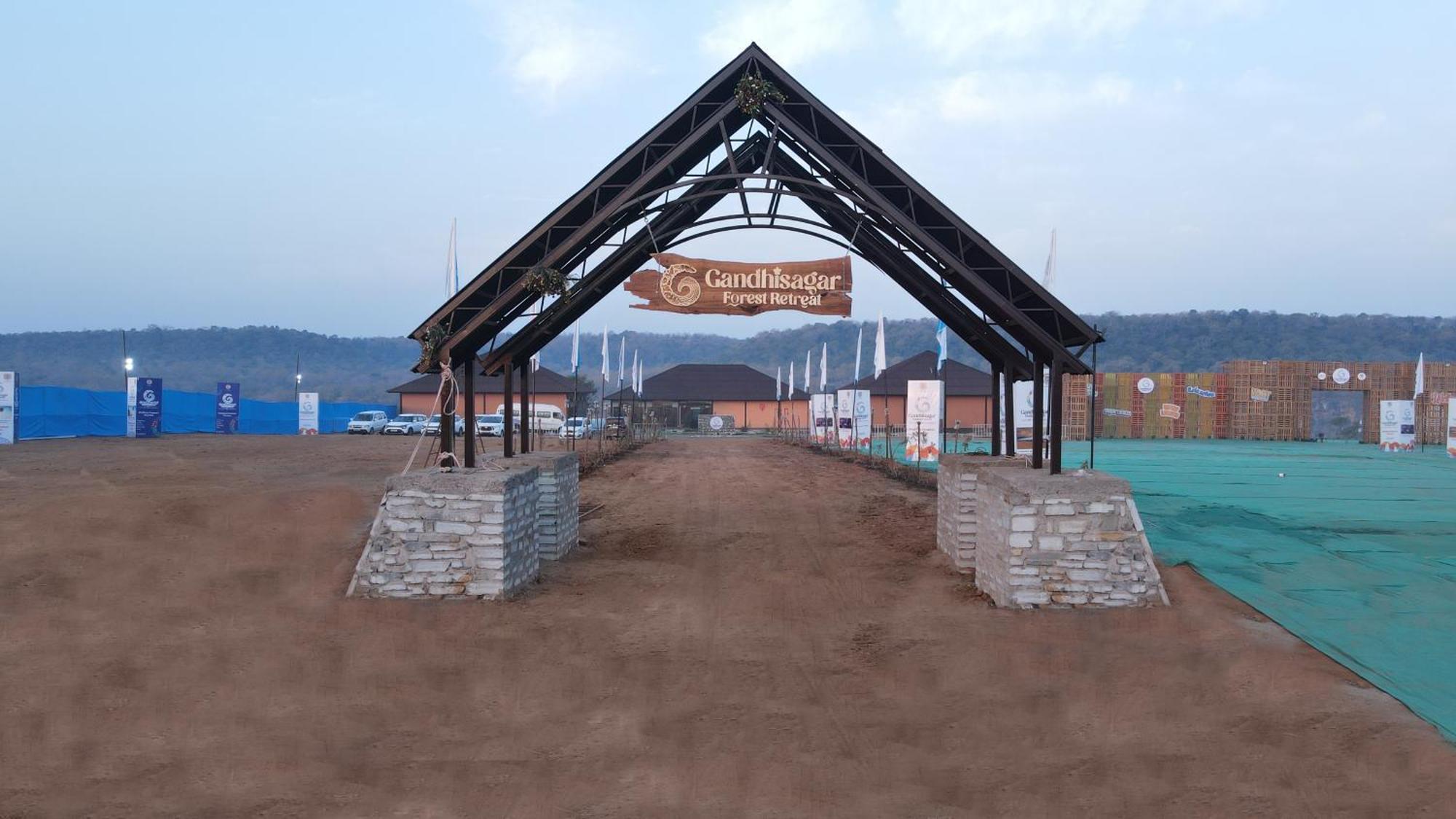 Hotel Gandhisagar Forest Retreat Gurla Exterior foto